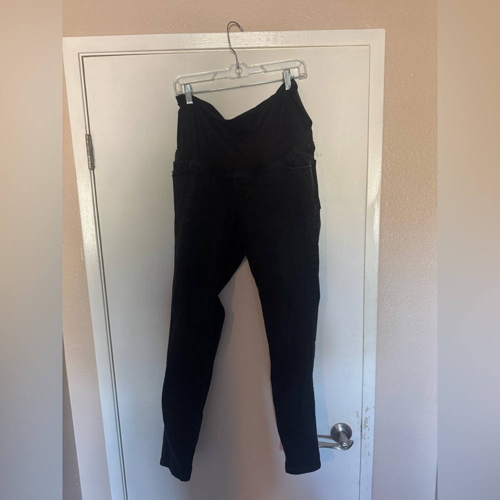 Black Old Navy Maternity Skinny Jeans